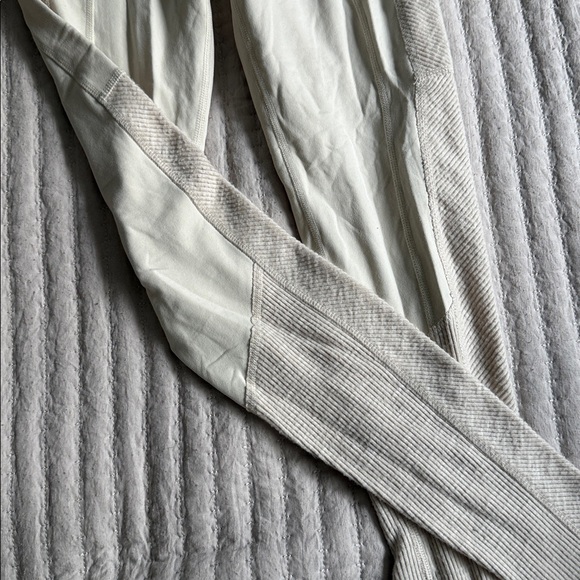 FP Movement Base Layer Bottom - Picture 5 of 7